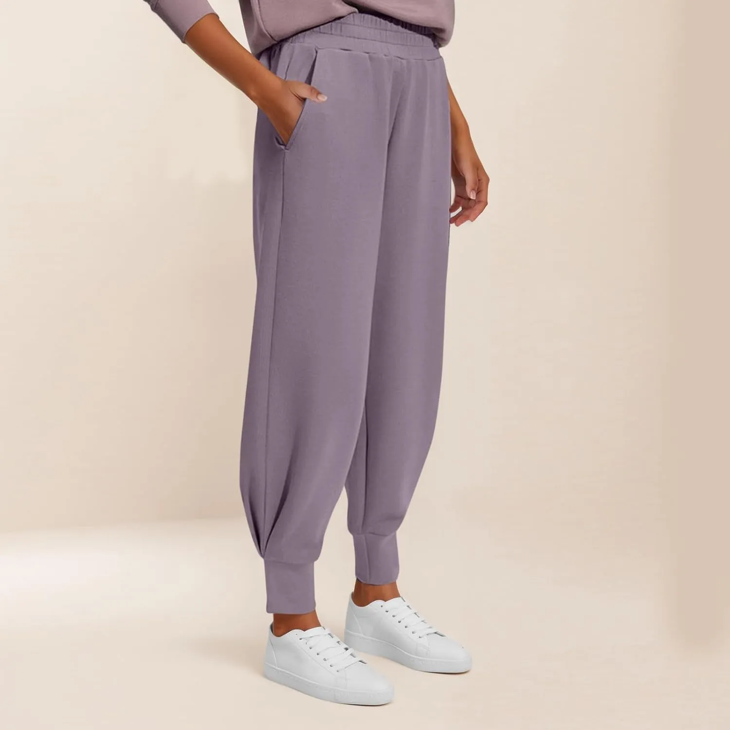 Fleece Lined Joggers Women Baggy Elastic Waist Jogger Sweatpants Warm Casual Athletic Golf Joggers with Pockets