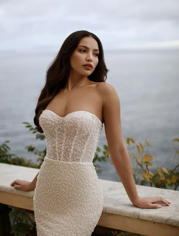 Shimmering White Wedding Dress