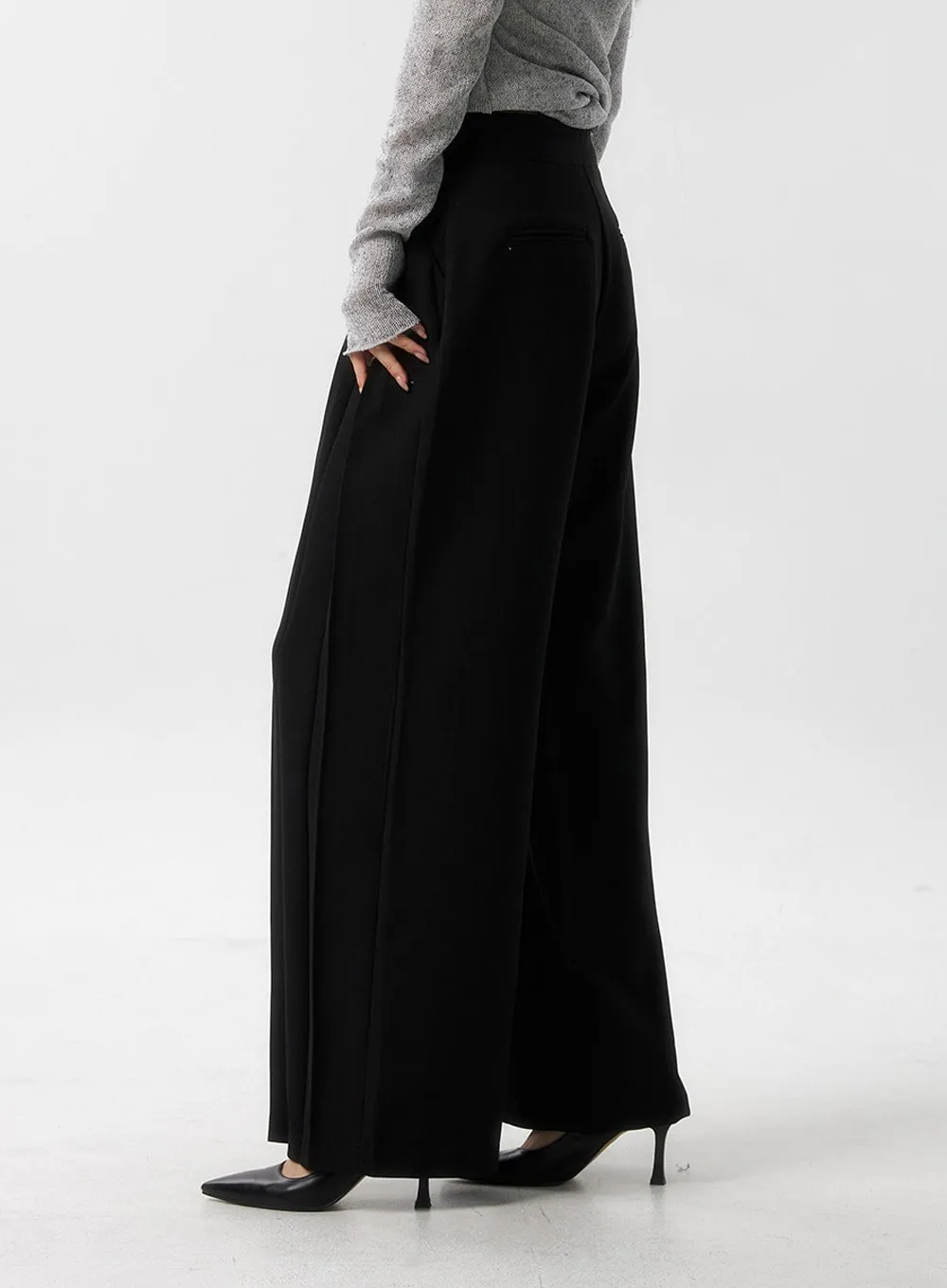 Wide Fit Pintuck Trousers IS315