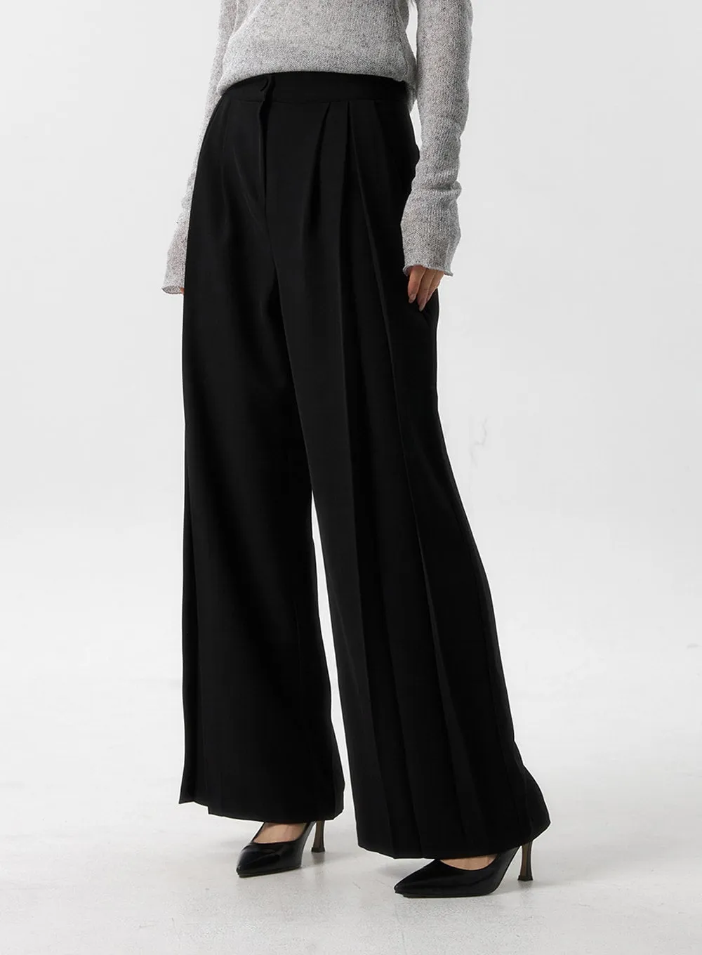 Wide Fit Pintuck Trousers IS315